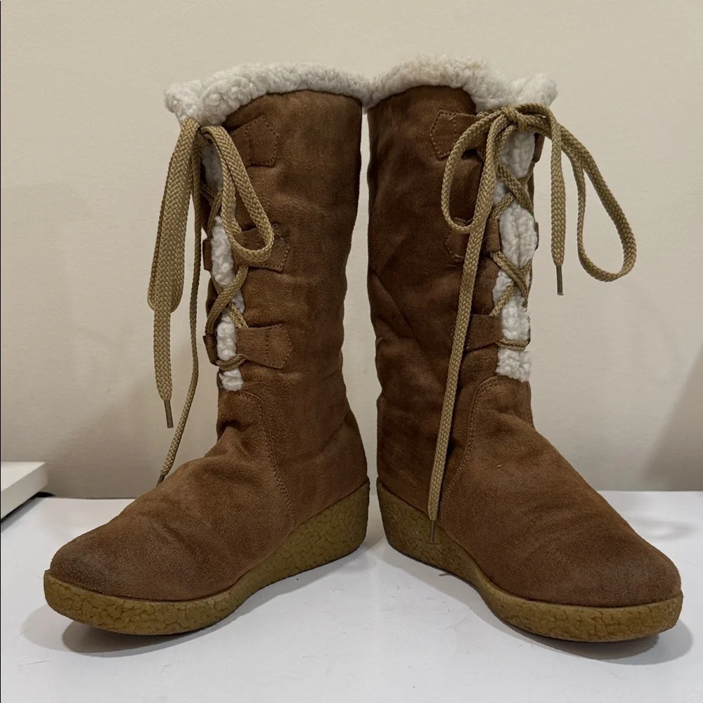 Stevie’s - Steve Madden - Brown Suede Boots with Sherpa Lining ( sz 4-1/2)